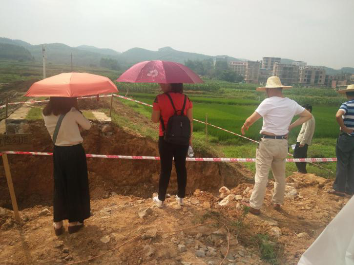 1539834377456524.png 图片2.png