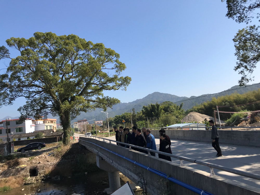 1543886705100182.png 图片1.png